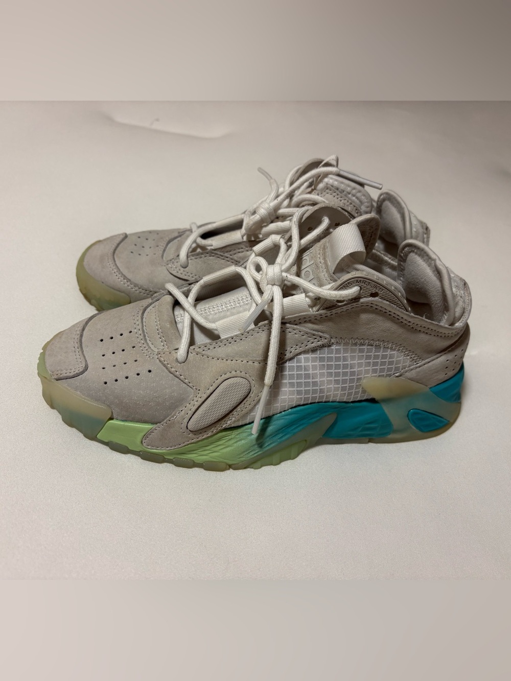 adidas Streetball 'Glow Green
 Kids Light Gray Sneakers with Teal & Lime Accents